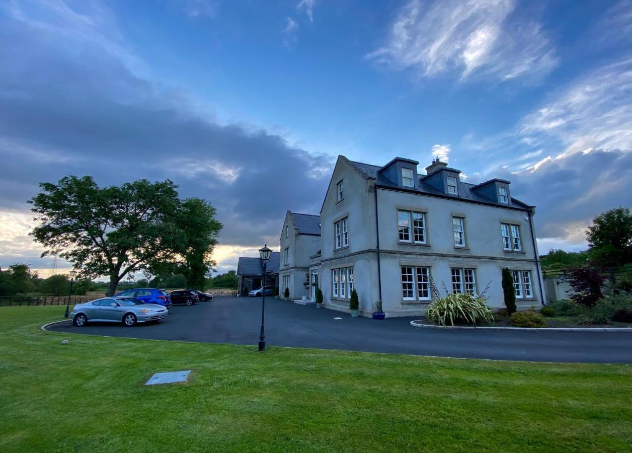 Bailey'S Court, Guest Accommodation Portadown Exterior photo